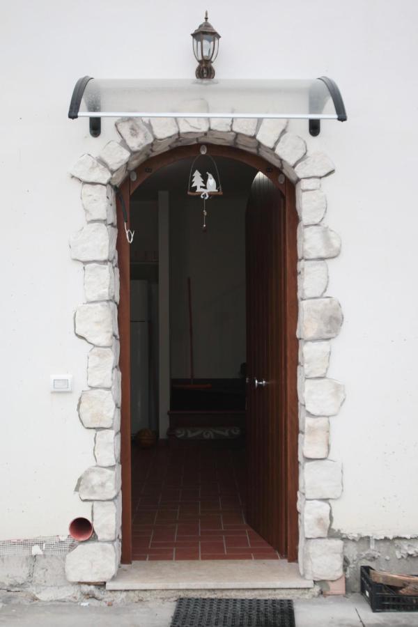 Villa Santa Maria Santa Maria del Molise Buitenkant foto