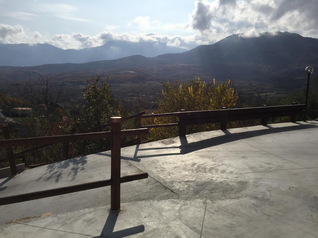 Villa Santa Maria Santa Maria del Molise Buitenkant foto